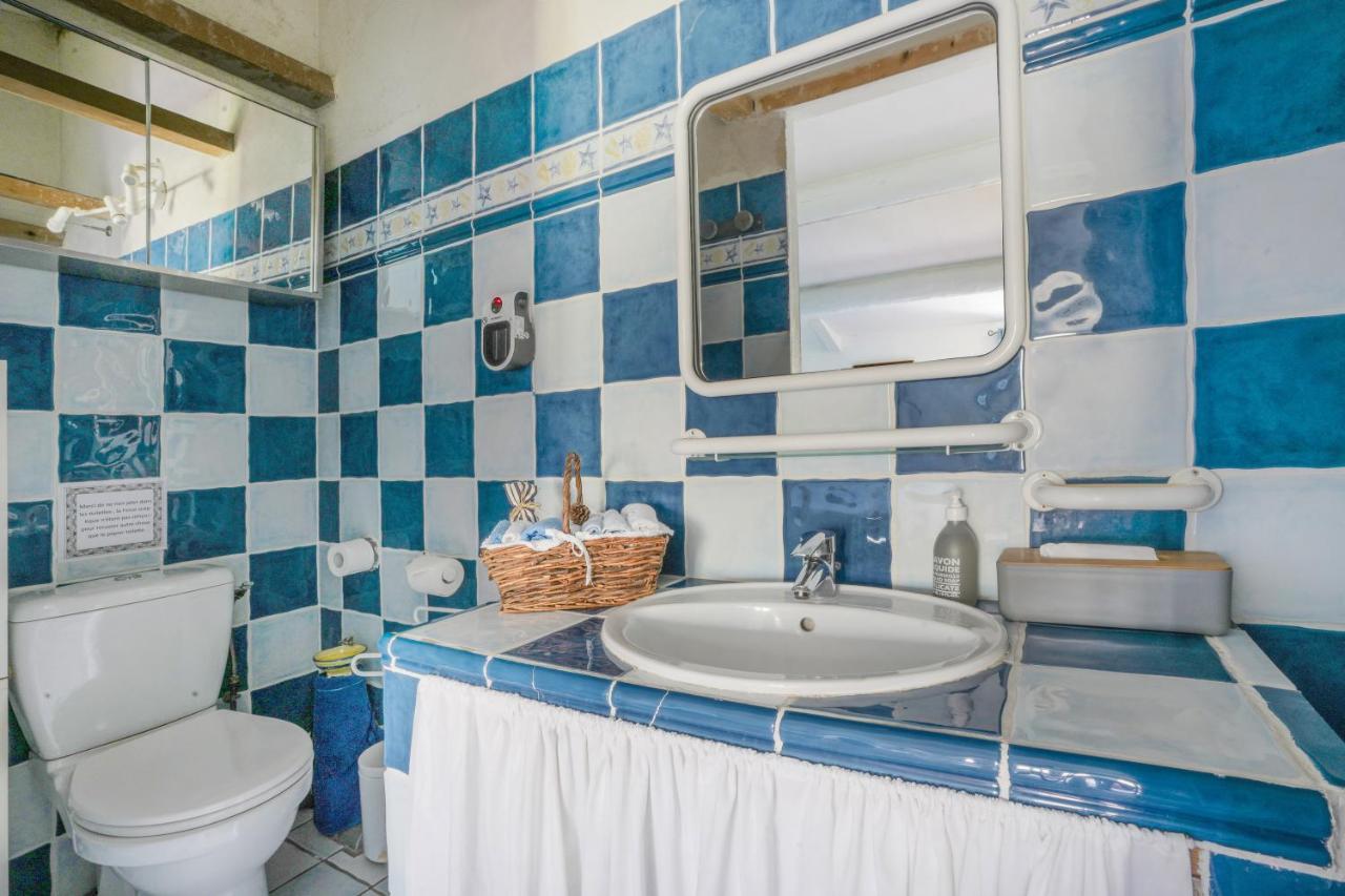 Clos des hérissons, chambre bleuet, piscine, jardin Lauris Esterno foto