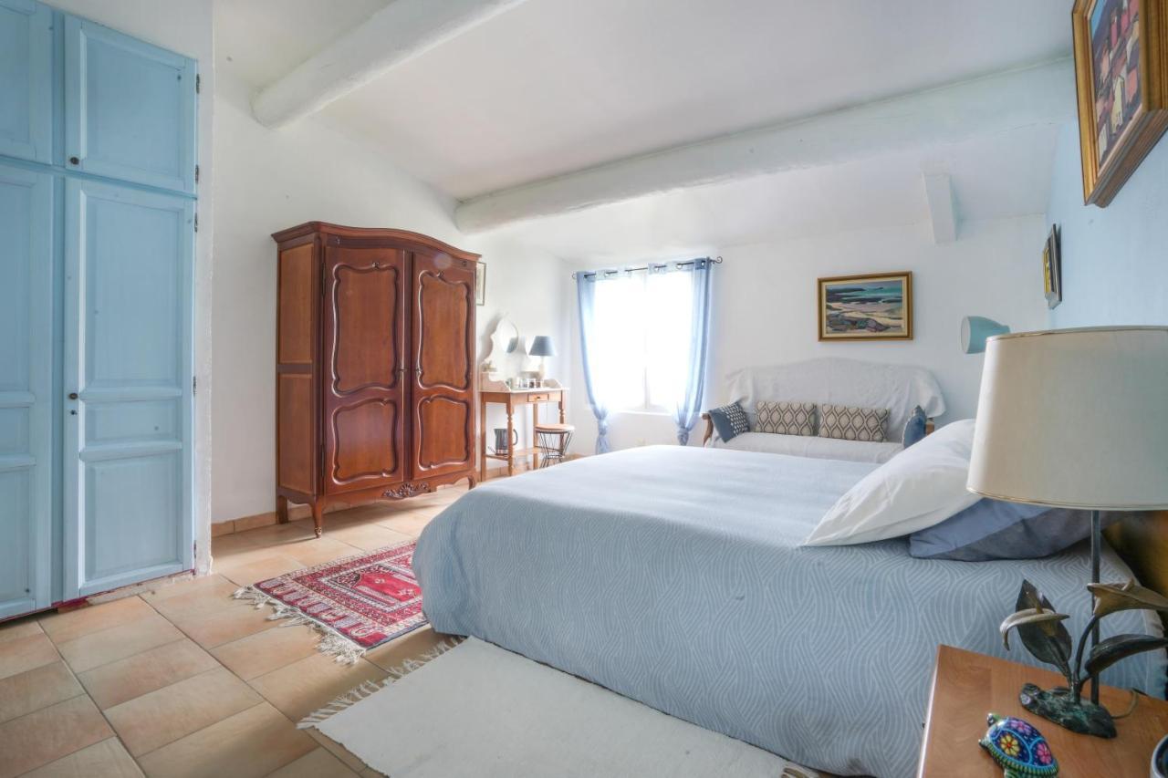 Clos des hérissons, chambre bleuet, piscine, jardin Lauris Esterno foto