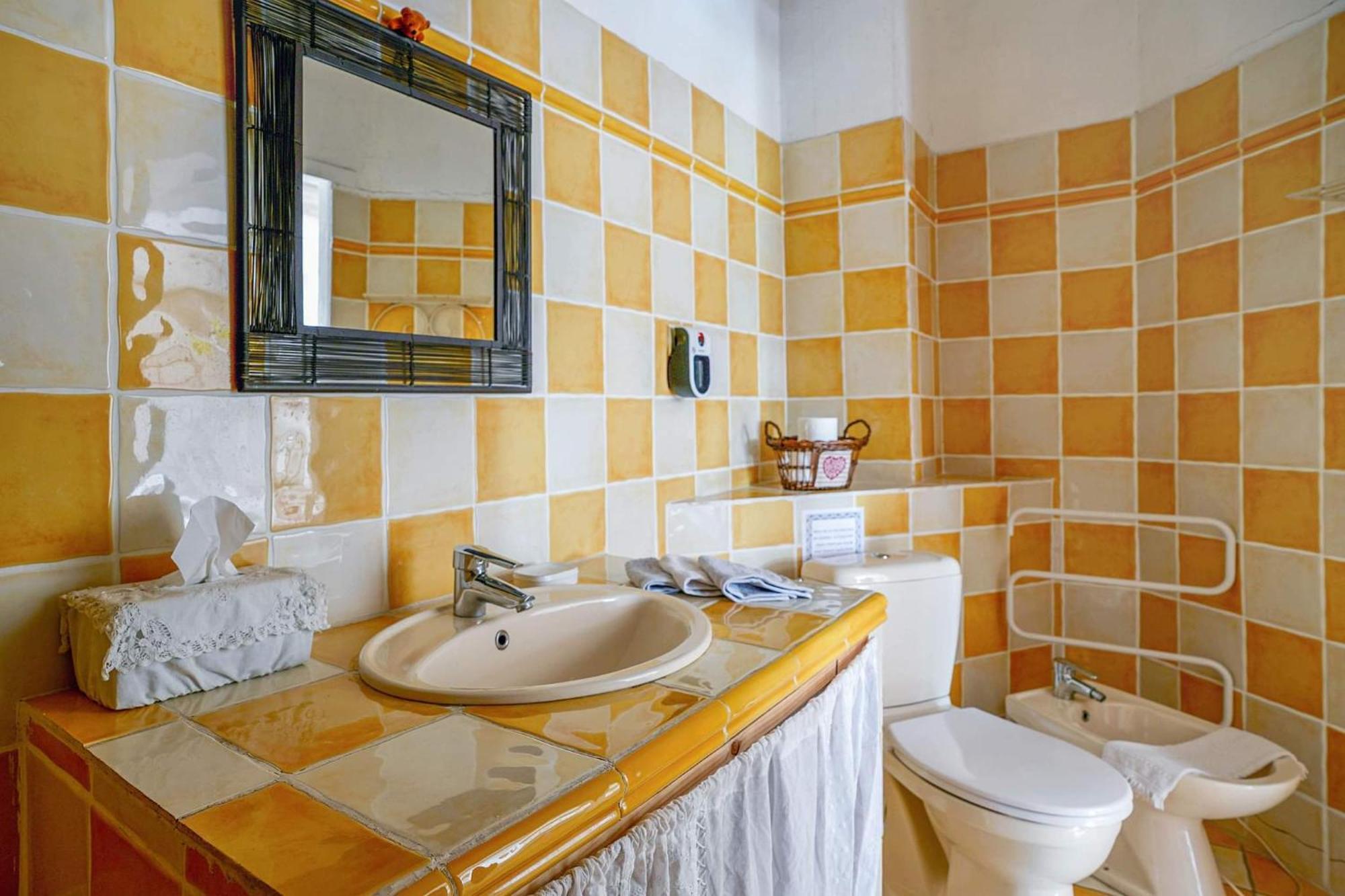 Clos des hérissons, chambre bleuet, piscine, jardin Lauris Esterno foto